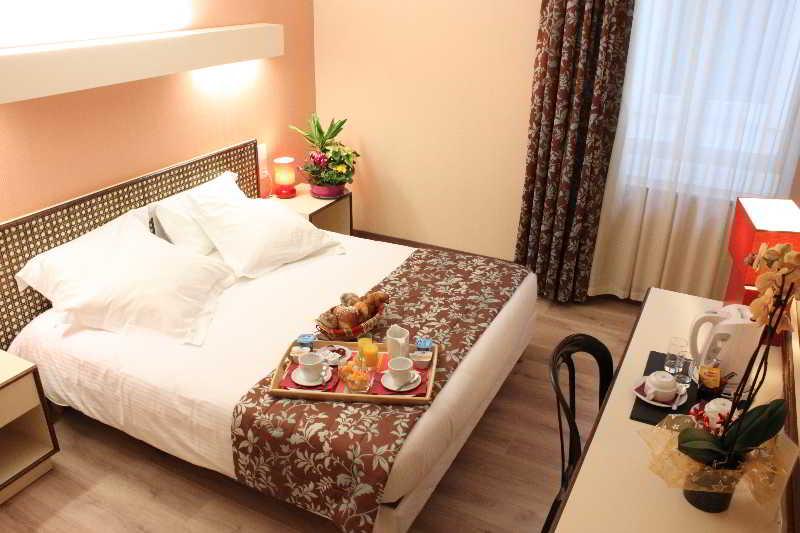 The Originals Boutique, Hotel Alize, אוויאן-לה-באן מראה חיצוני תמונה